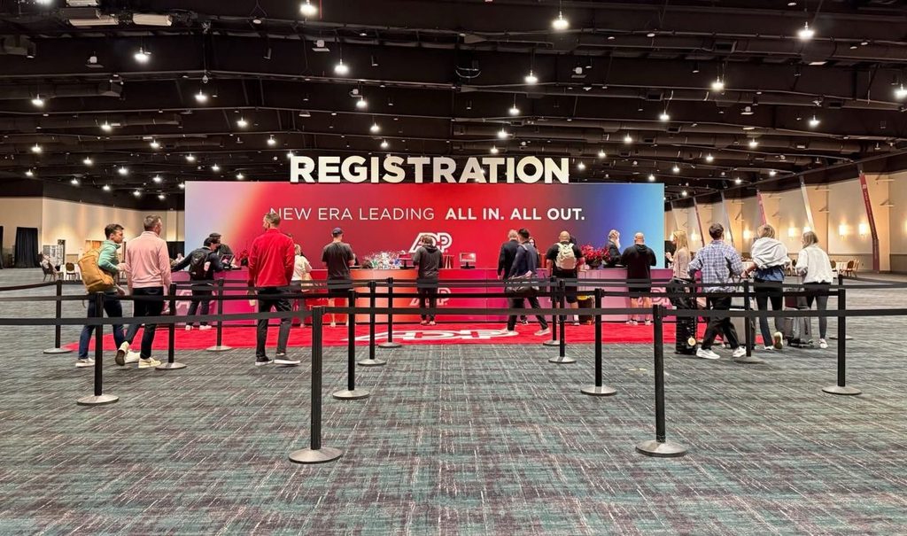 Regi Desk Vegas Event